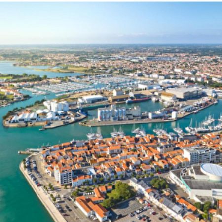 Pretty And Bright Studio With View On The Harbor Les Sables-dʼOlonne Eksteriør billede