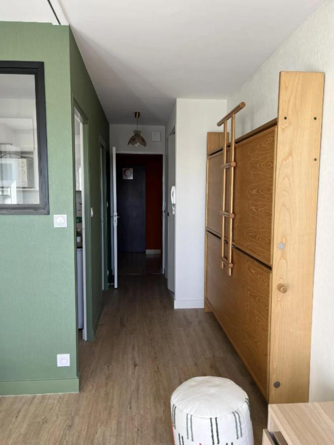 Pretty And Bright Studio With View On The Harbor Les Sables-dʼOlonne Eksteriør billede